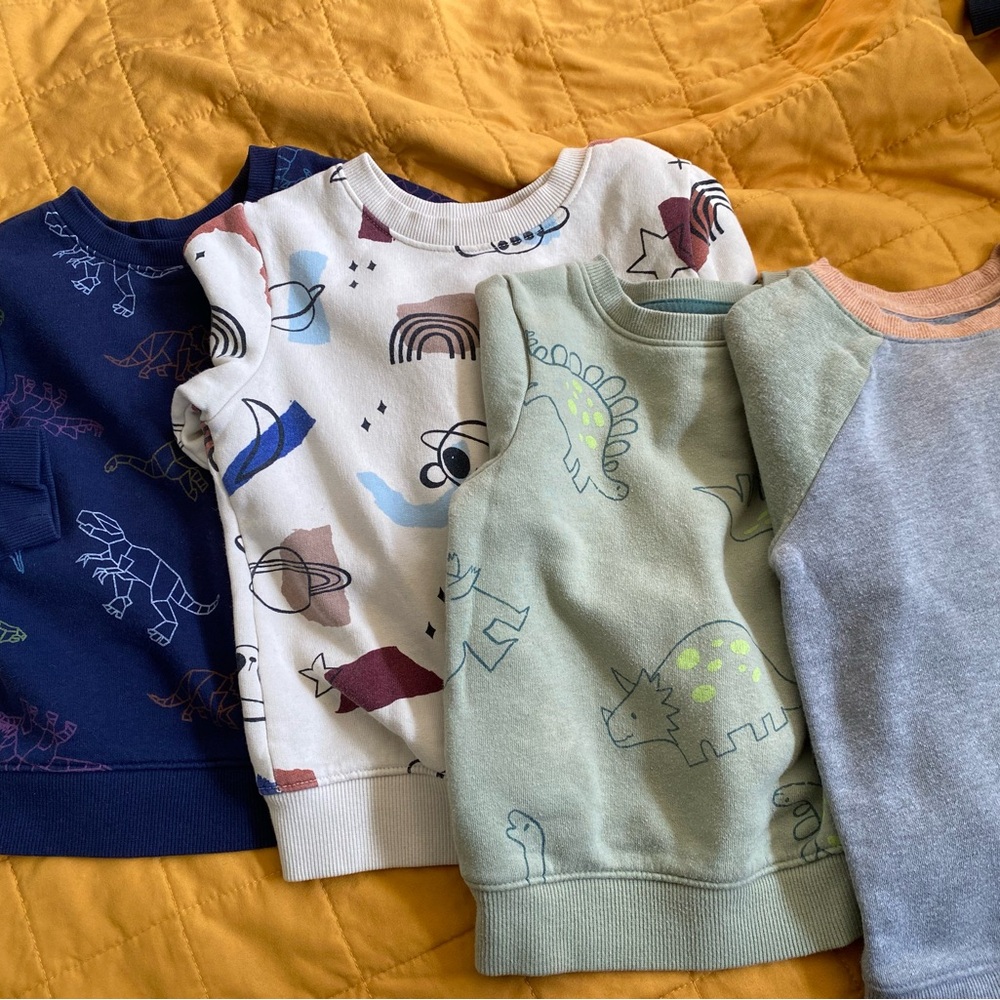 Cat & Jack Boys Crew neck sweatshirt bundle! Dinosaurs, space theme & plain!